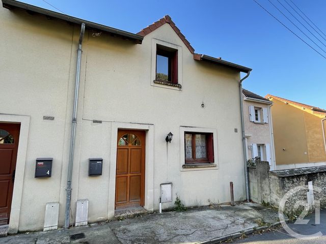 maison à louer - 3 pièces - 47.18 m2 - CHEVREUSE - 78 - ILE-DE-FRANCE - Century 21 L.D. Rambouillet